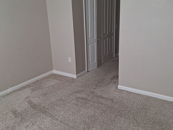 4th image of 2534 Glenrise Pl