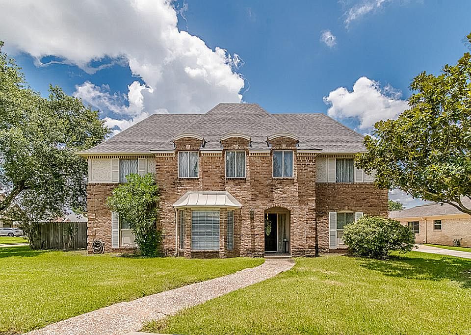 1st image of 2710 Pecan Ct