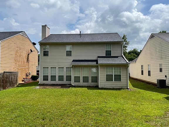 4th image of 2439 Feathertree Ln