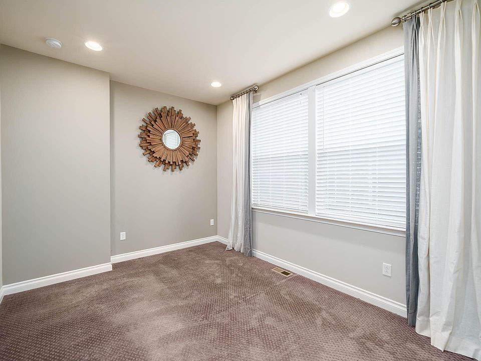 49474 Hartwick Dr, photo 14