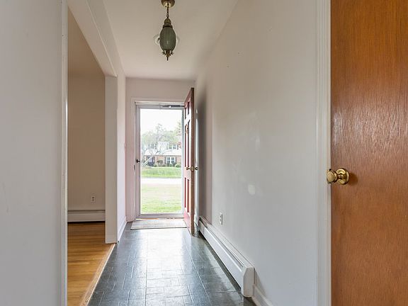 2nd image of 231 Cambridge Dr