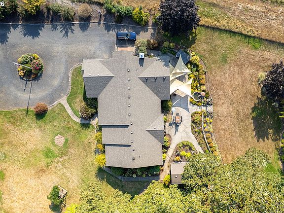 2nd image of 5151 SW Old Highway 47