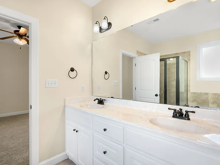 2508 Chelsea Dr NW — Photo 23