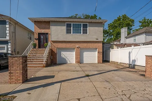 128 Baltimore Ave Photo 1