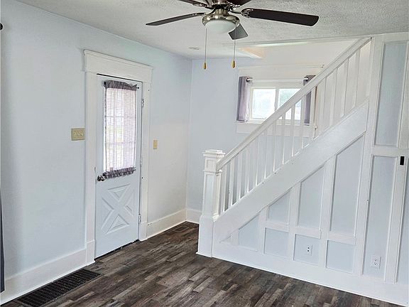 5th image of 334 Ellis St