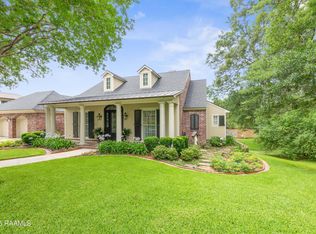102 Water Oaks Dr, Lafayette, LA 70503