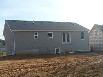 4th image of 194 Creekvale Dr