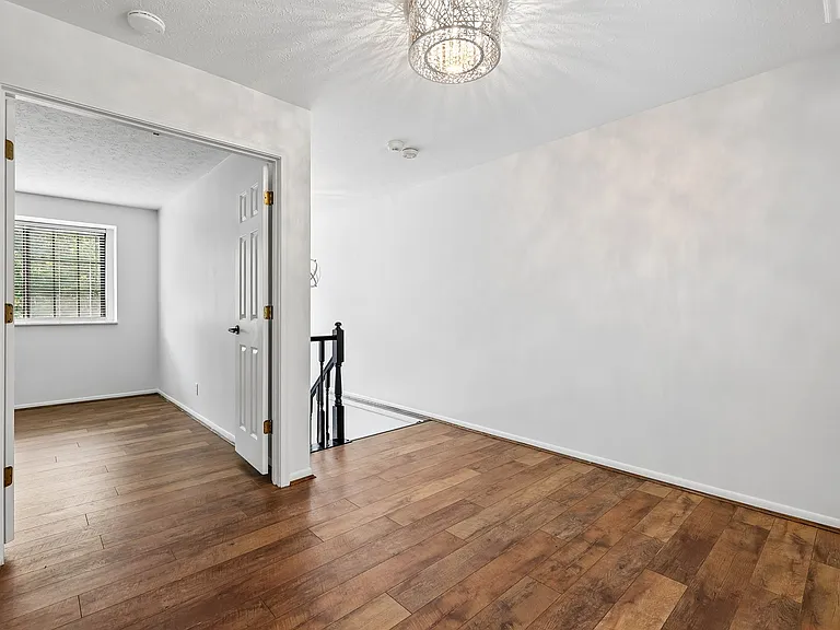 1608 Shady Cove Ln — Photo 23