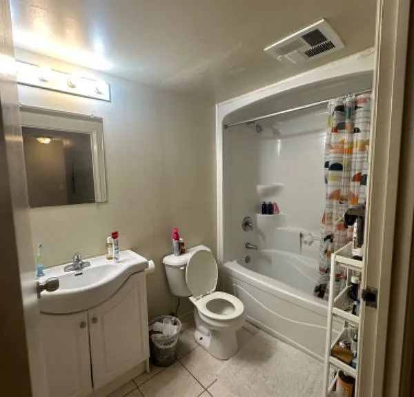 261 Lester St #403 — Photo 6
