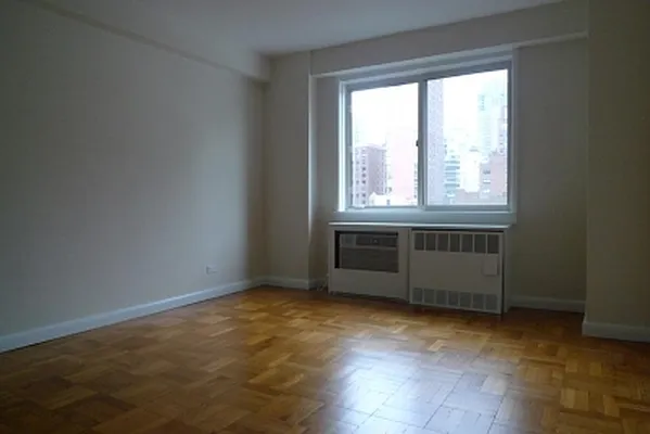 Rented by Citi Habitats | media 15