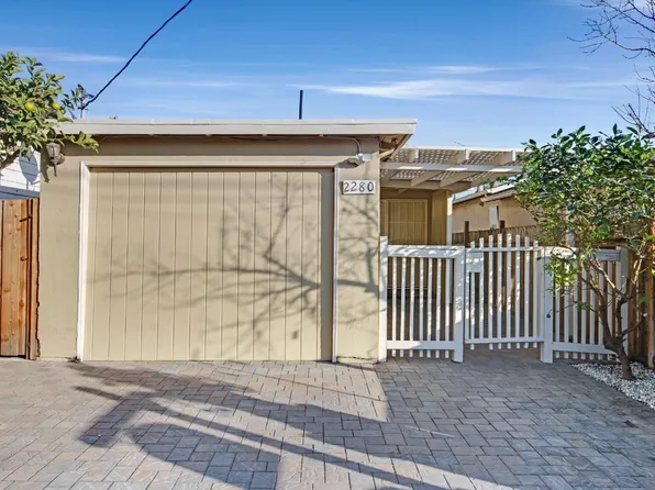 2280 Glen Way, East Palo Alto, CA 94303