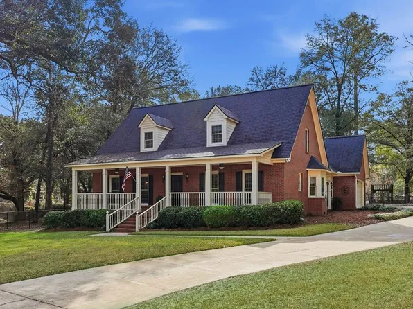 160 White Horse Dr, Leesburg, GA 31763