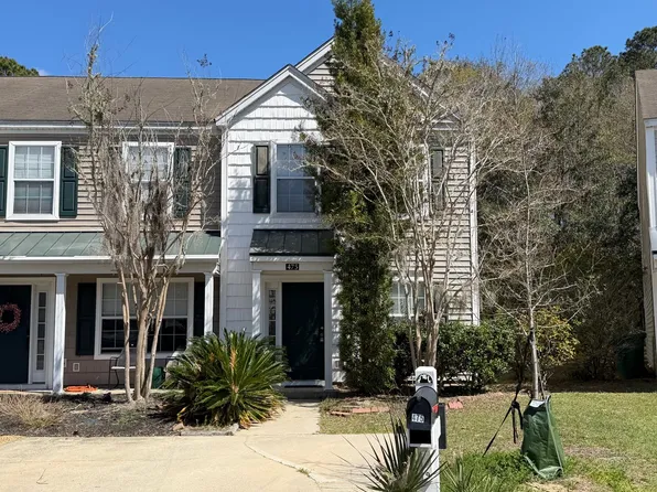 475 Gardners Ln, Bluffton, SC 29910