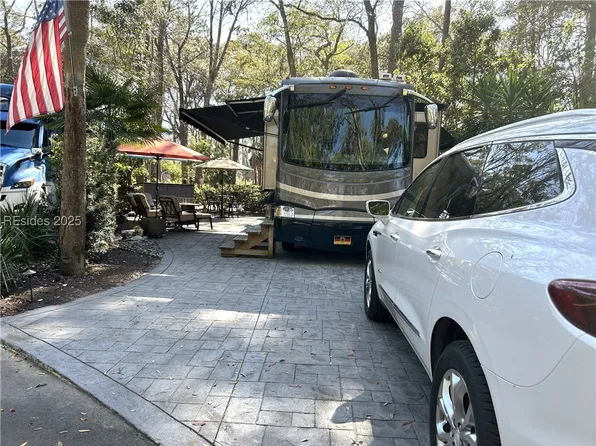 133 Arrow Rd #39, Hilton Head Island, SC 29928