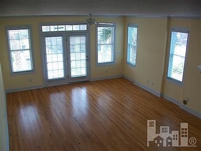 2nd image of 1108 S Lake Park Boulevard #A