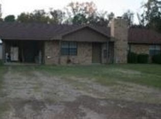 160 Deerpark Dr, Waskom, TX 75692