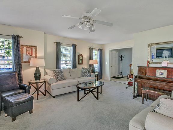 4th image of 1617 Cedar Grove Ter