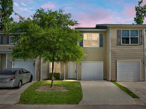 250 Grand Oaks Dr, Ladson, SC 29456