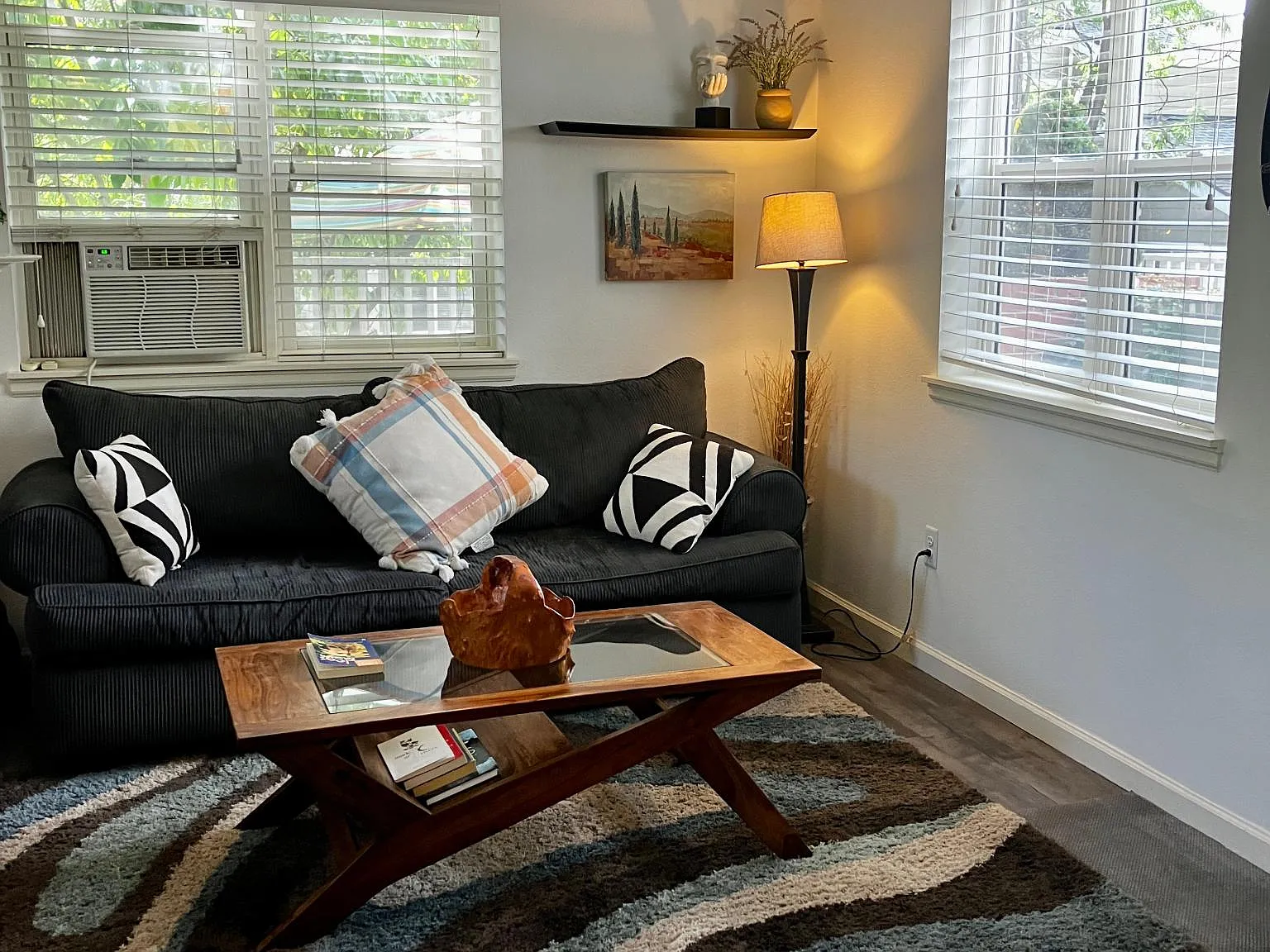 2 bed, 1100 sqft, $3,380 — Photo 4