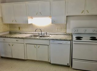 331 S 44th St, Lincoln, NE 68510