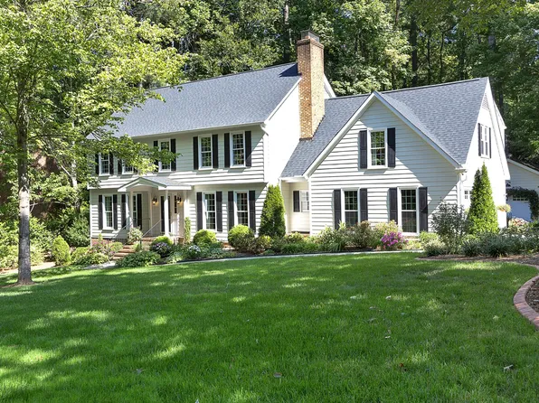 100 Greenock Ct, Cary, NC 27511