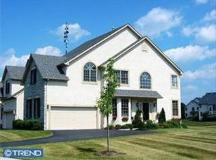 1 Kingston Cir, Exton, PA 19341