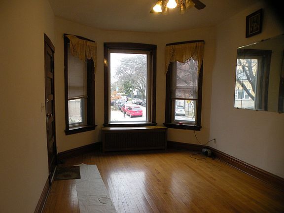 3rd image of 2859 N Central Park Ave