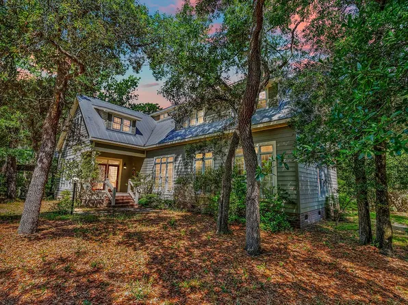 4131 Gunter Lake Rd., Galivants Ferry, SC 29544