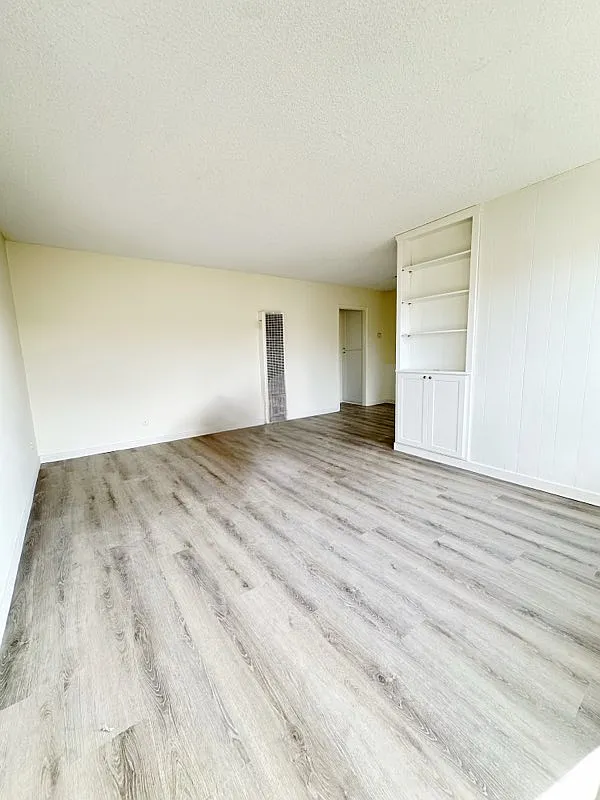 2 bed, 850 sqft, $2,790 — Photo 1