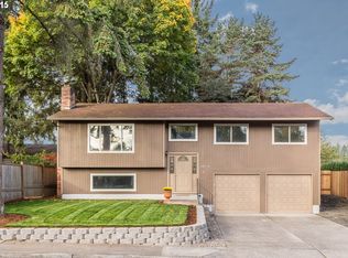20516 SW Castle Dr, Beaverton, OR 97078