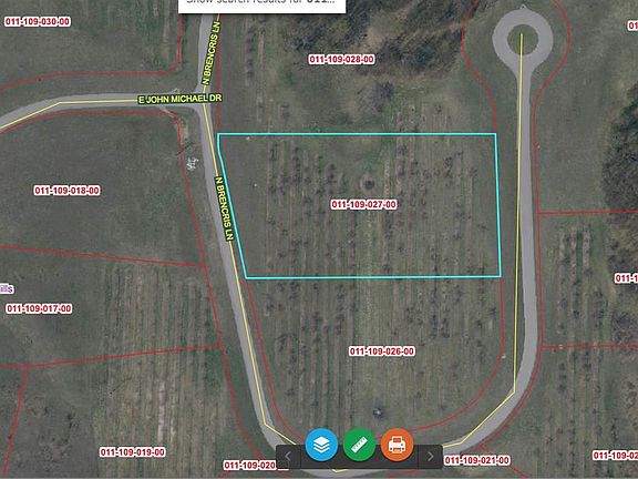 2nd image of 27 N Brencris Ln