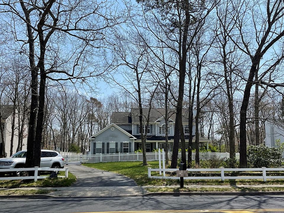 1st image of 107 Manchester Ave
