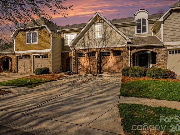 2nd image of 8432 Loxton Cir