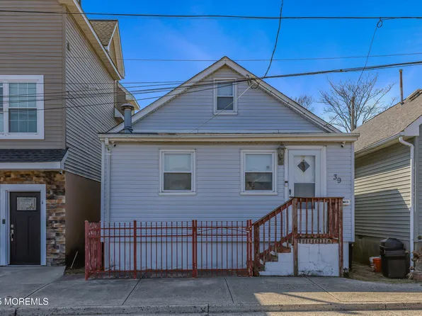 39 Hill Street, Keansburg, NJ 07734