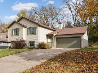 13201 Court Pl, Burnsville, MN 55337