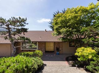 320 Somerset Rd, Oakland, CA 94611