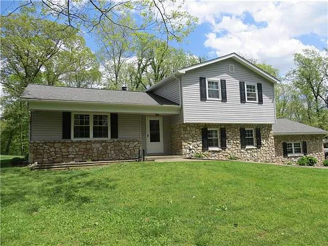 403 Wilson Rd photo 1