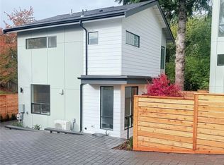 7339 21st Ave NE, Seattle, WA 98115