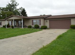 6788 Old Springfield Rd, South Charleston, OH 45368