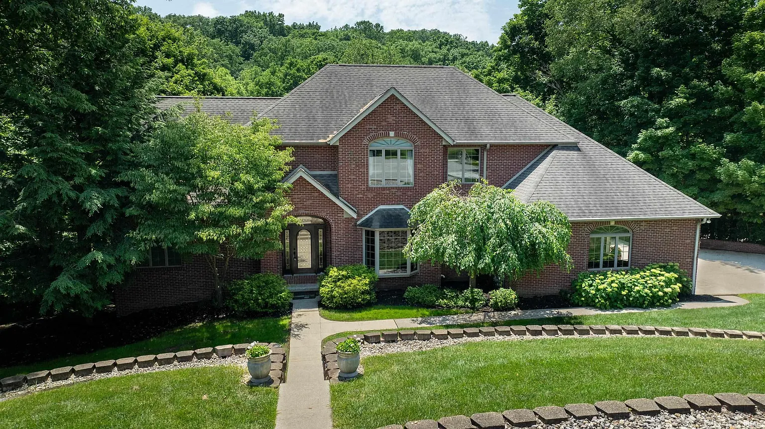 641 Randy Smith Dr photo 1