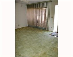 4th image of 2738 Sherbrooke Ln APT A