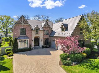 610 Greendale Rd, Glenview, IL 60025