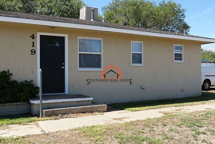 1st image of 419 E 4th St #419