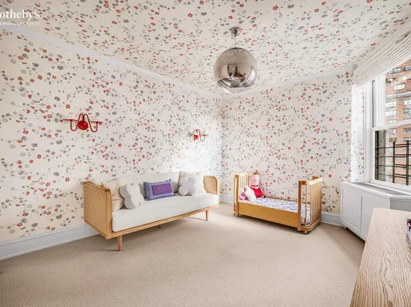 215 East 72nd Street image 9 of 13