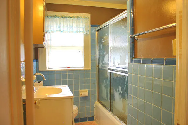 303 W Carver St — Photo 7