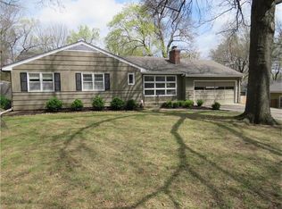 5200 W 66th Ter, Prairie Village, KS 66208