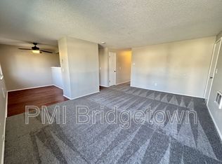 3690 NE 8th St, Gresham, OR 97030