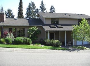 18106 NE 27th St, Redmond, WA 98052