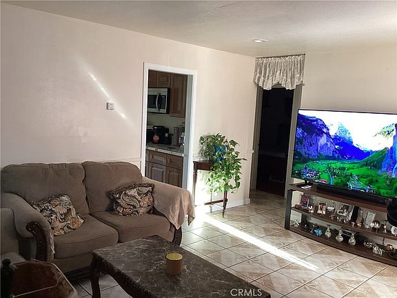 4th image of 43012 36th St W #W