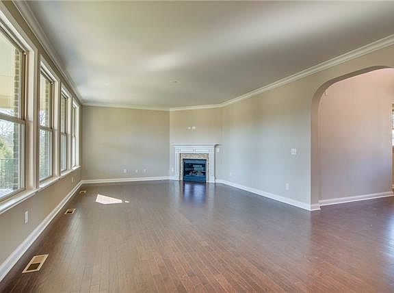 5th image of 9109 Macauley Ln #376-lot 376